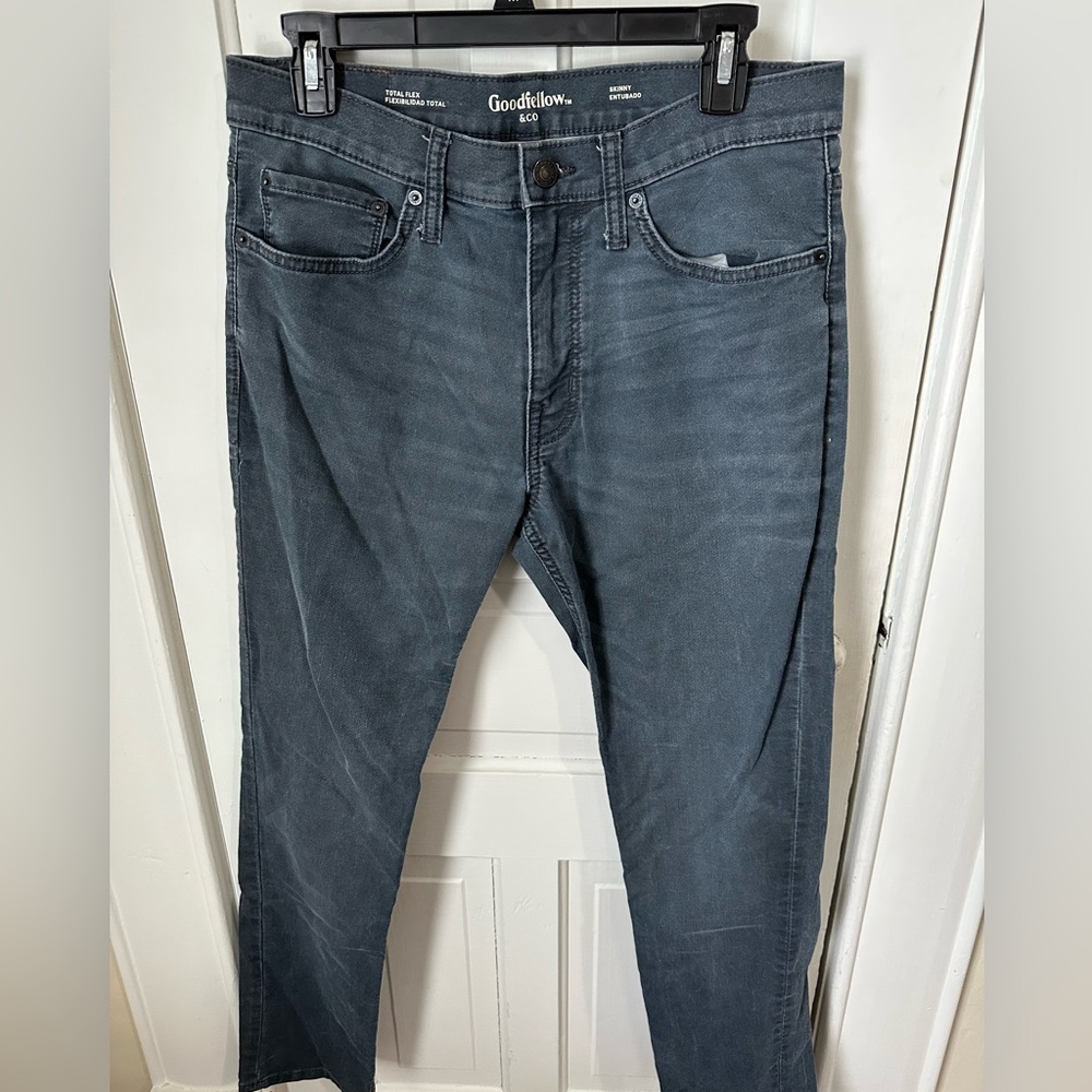 Goodfellow chinos